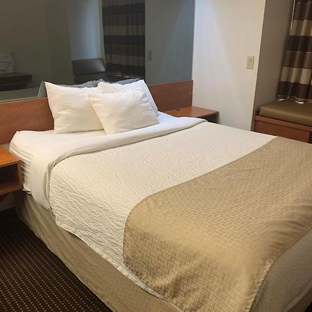 Microtel Inn & Suites By Wyndham Rice Lake Eksteriør billede