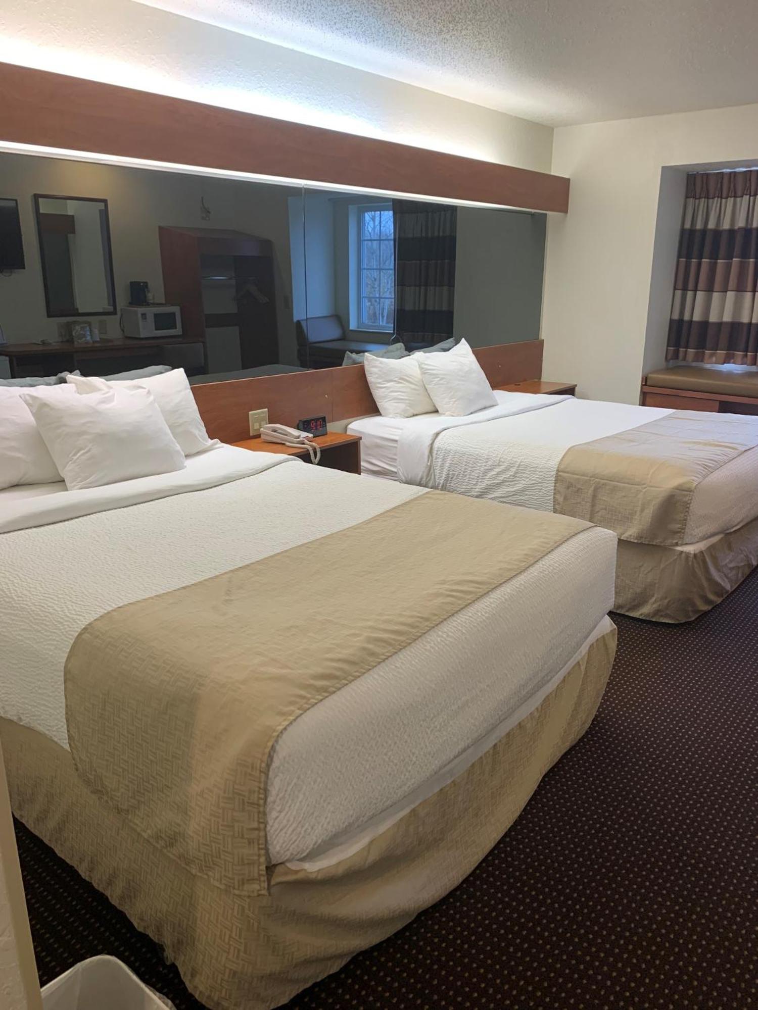 Microtel Inn & Suites By Wyndham Rice Lake Eksteriør billede